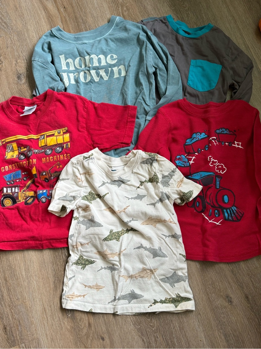 Set of 5 - Kids 4t Shirt Bundle - Short and Long Sleeve Tees
